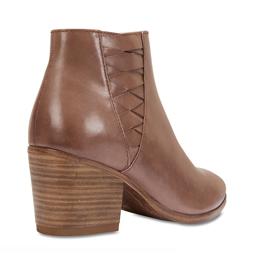 Oxford Boot in Taupe Leather