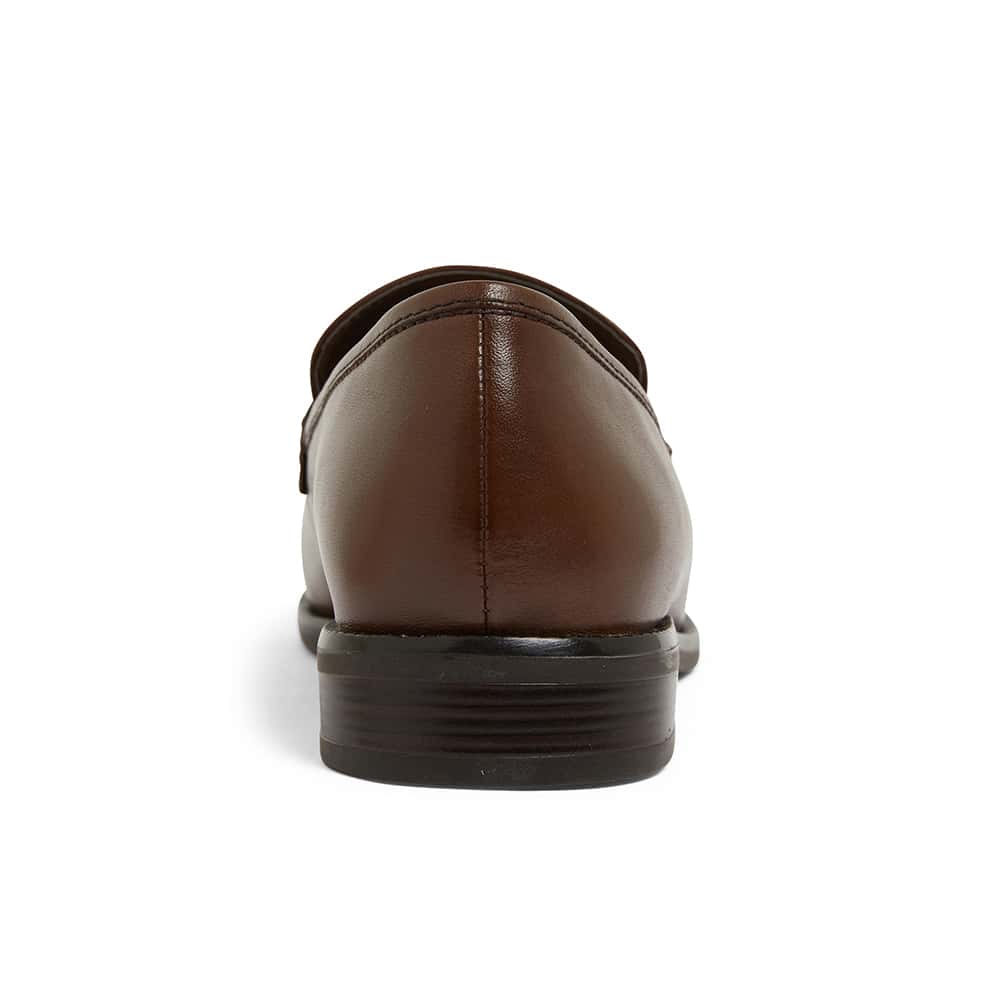 Paragon loafer hotsell shoes
