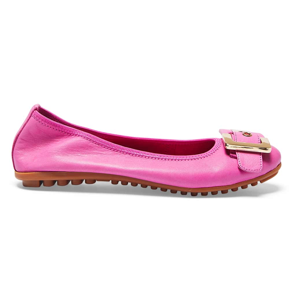 Pentagon Flat in Pink Leather