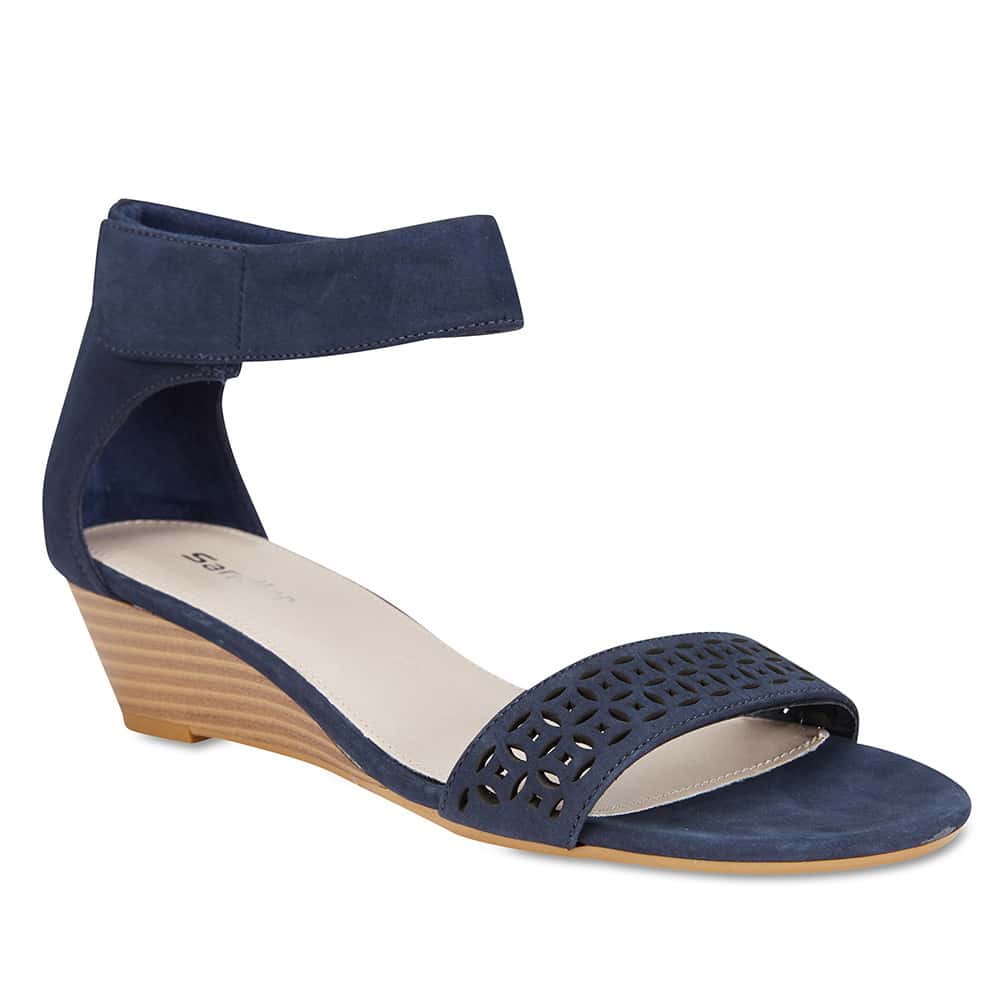 Quiz Heel in Navy Nubuck