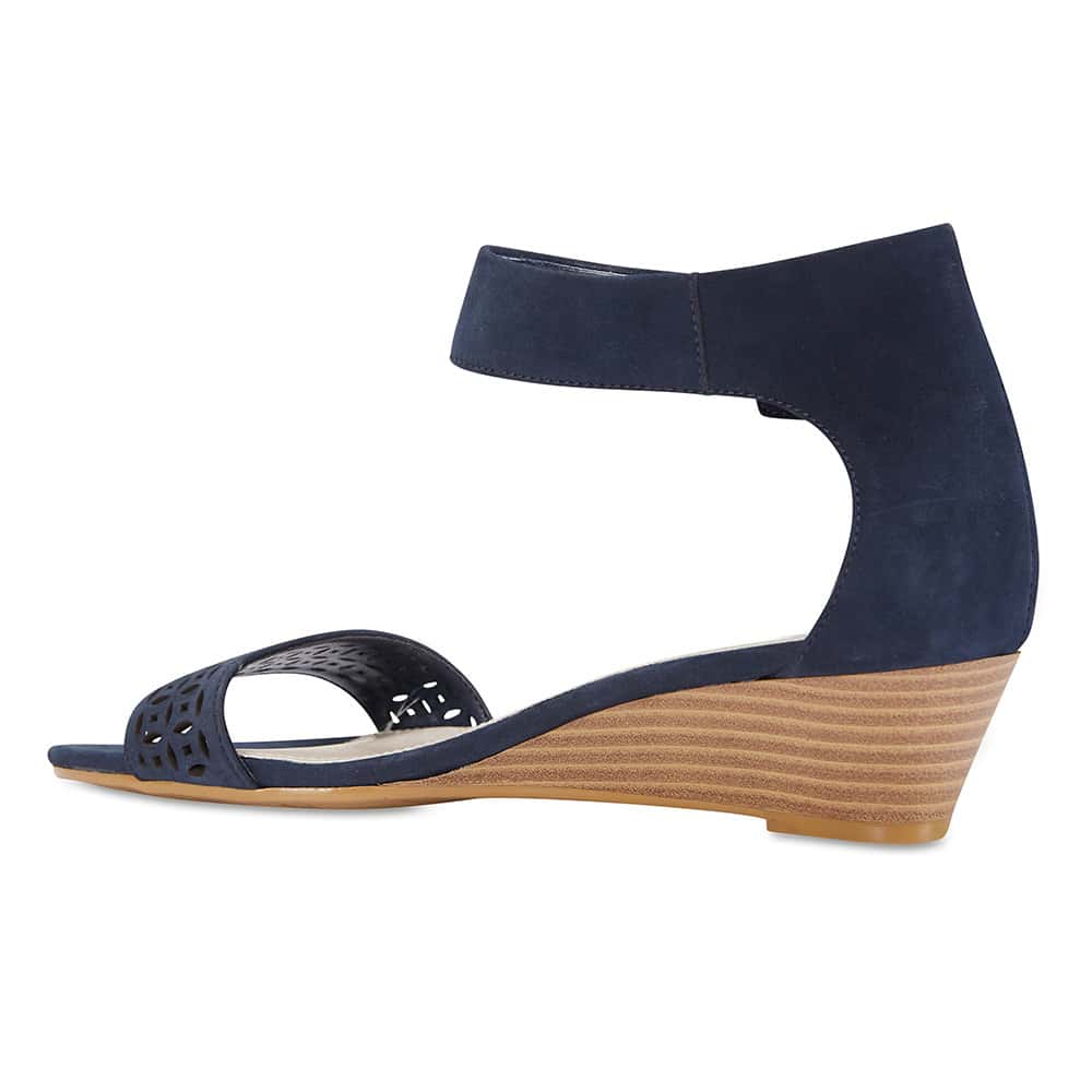 Quiz Heel in Navy Nubuck