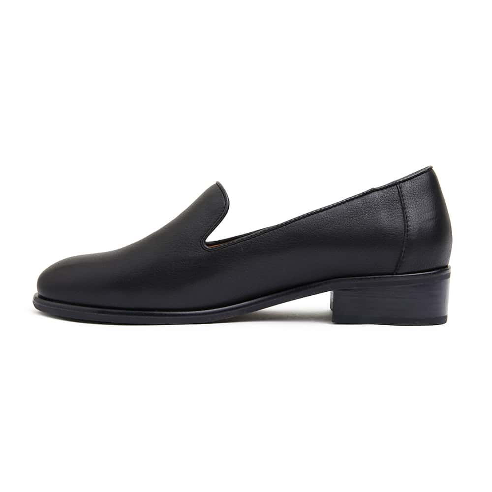 Sanford Loafer in Black Leather
