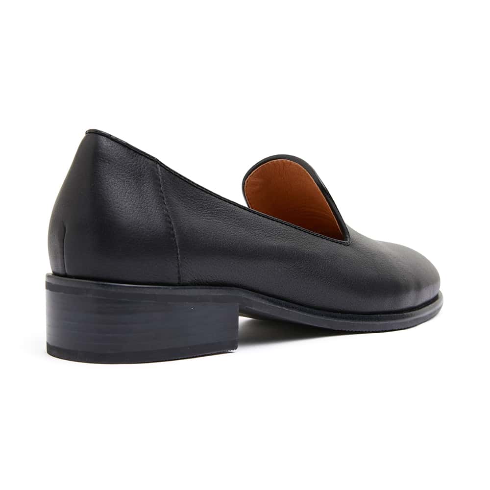 Sanford Loafer in Black Leather