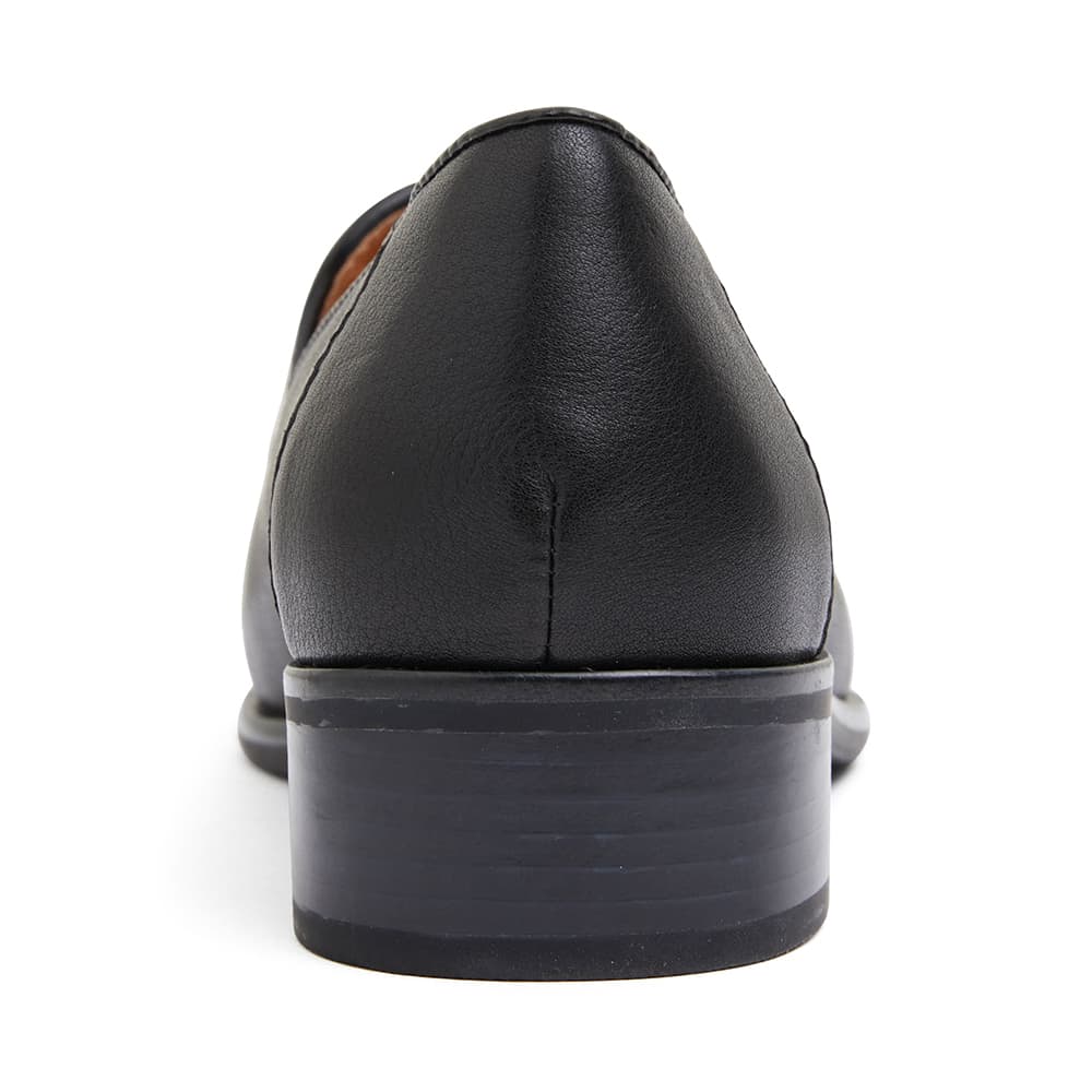 Sanford Loafer in Black Leather