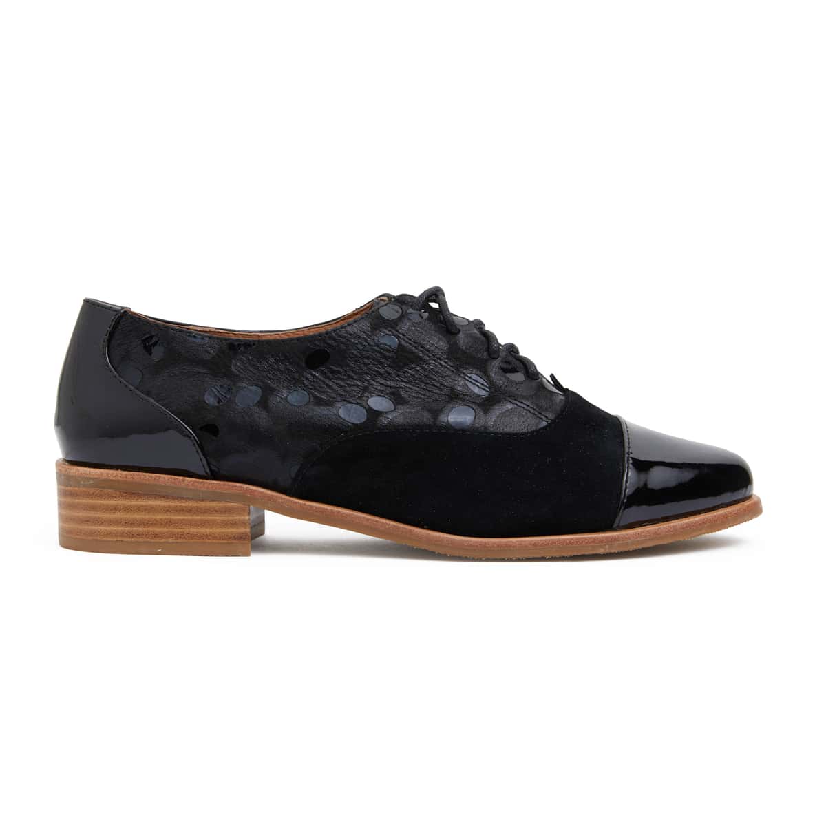 Shiraz Brogue in Black Multi Leather