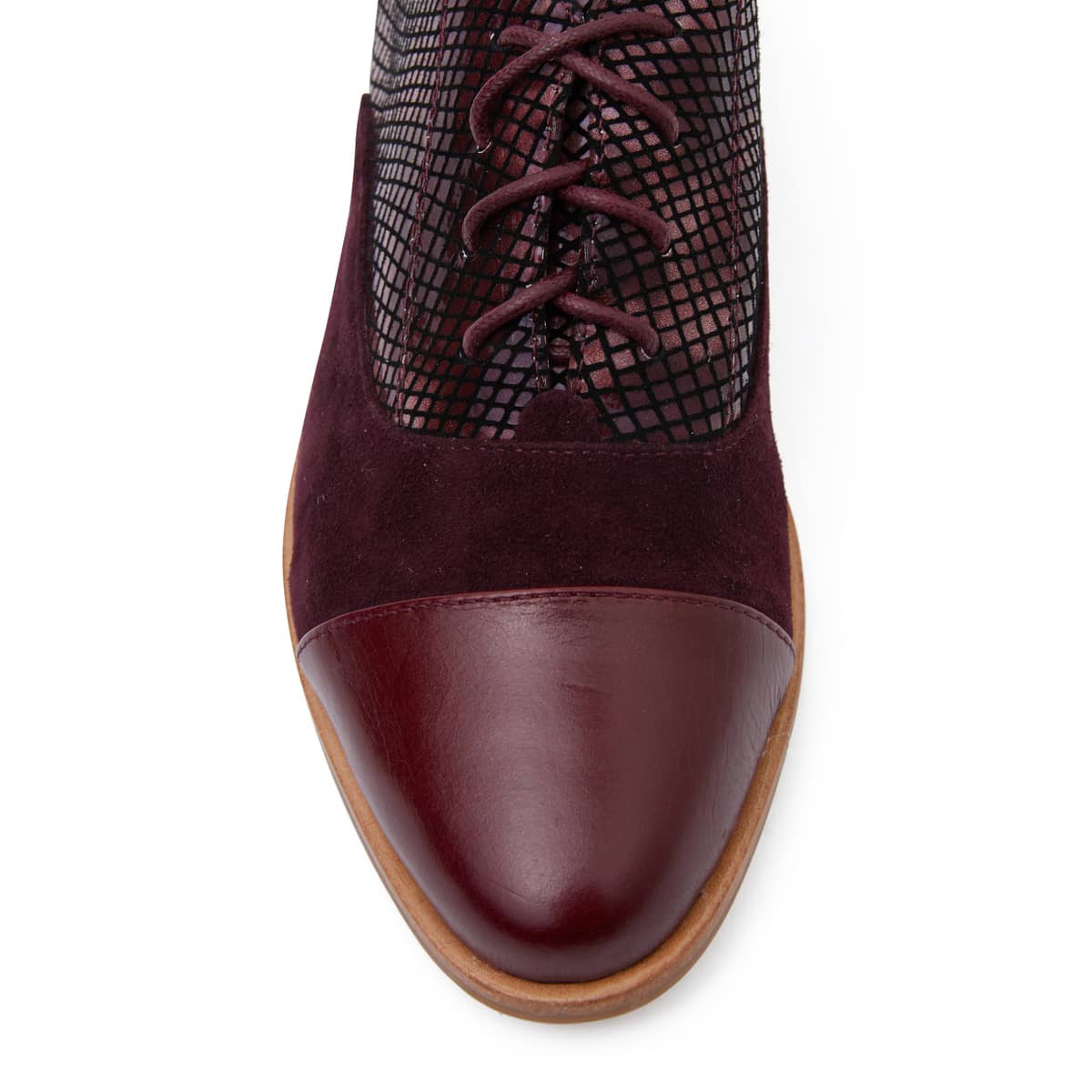 Shiraz Brogue in Burgundy Leather