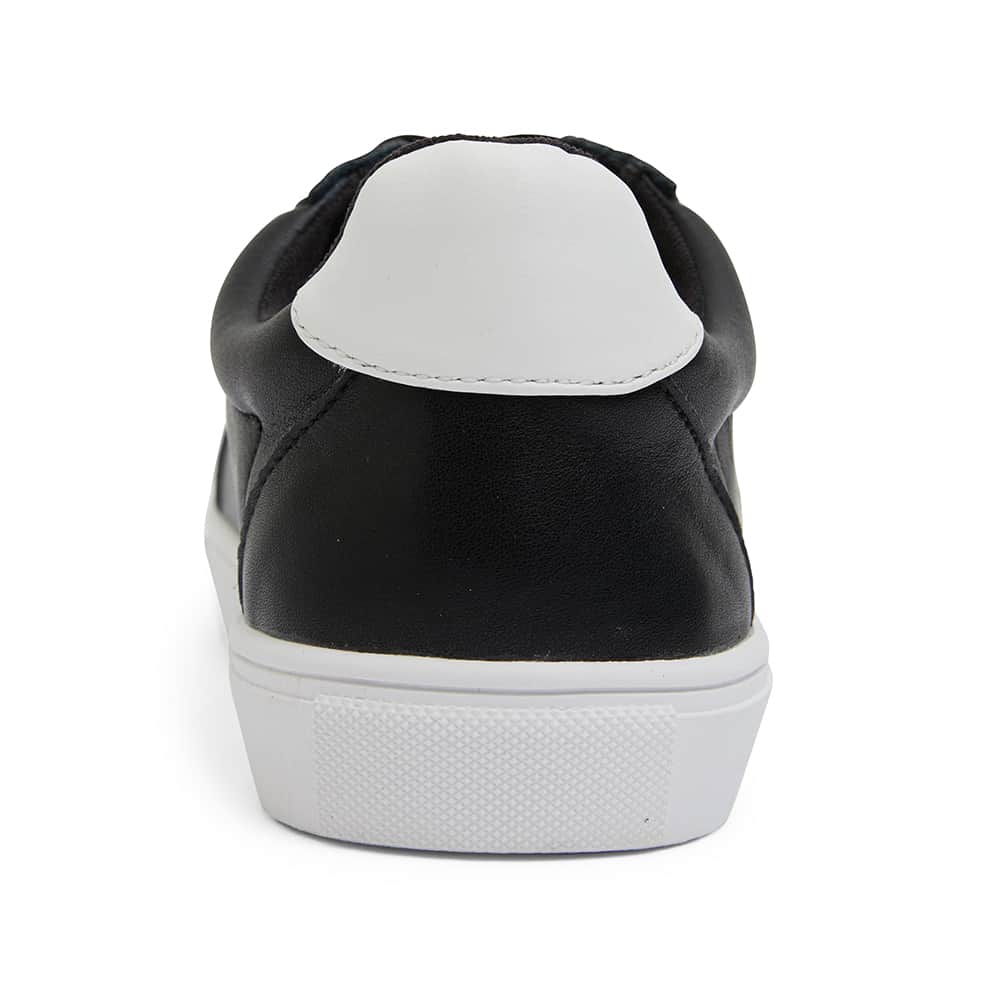 Stark Sneaker in Black And White Leather