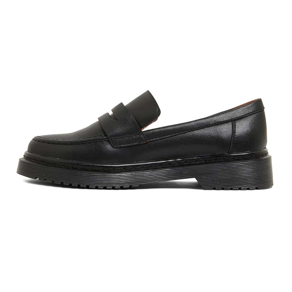 Strata Loafer in Black Leather