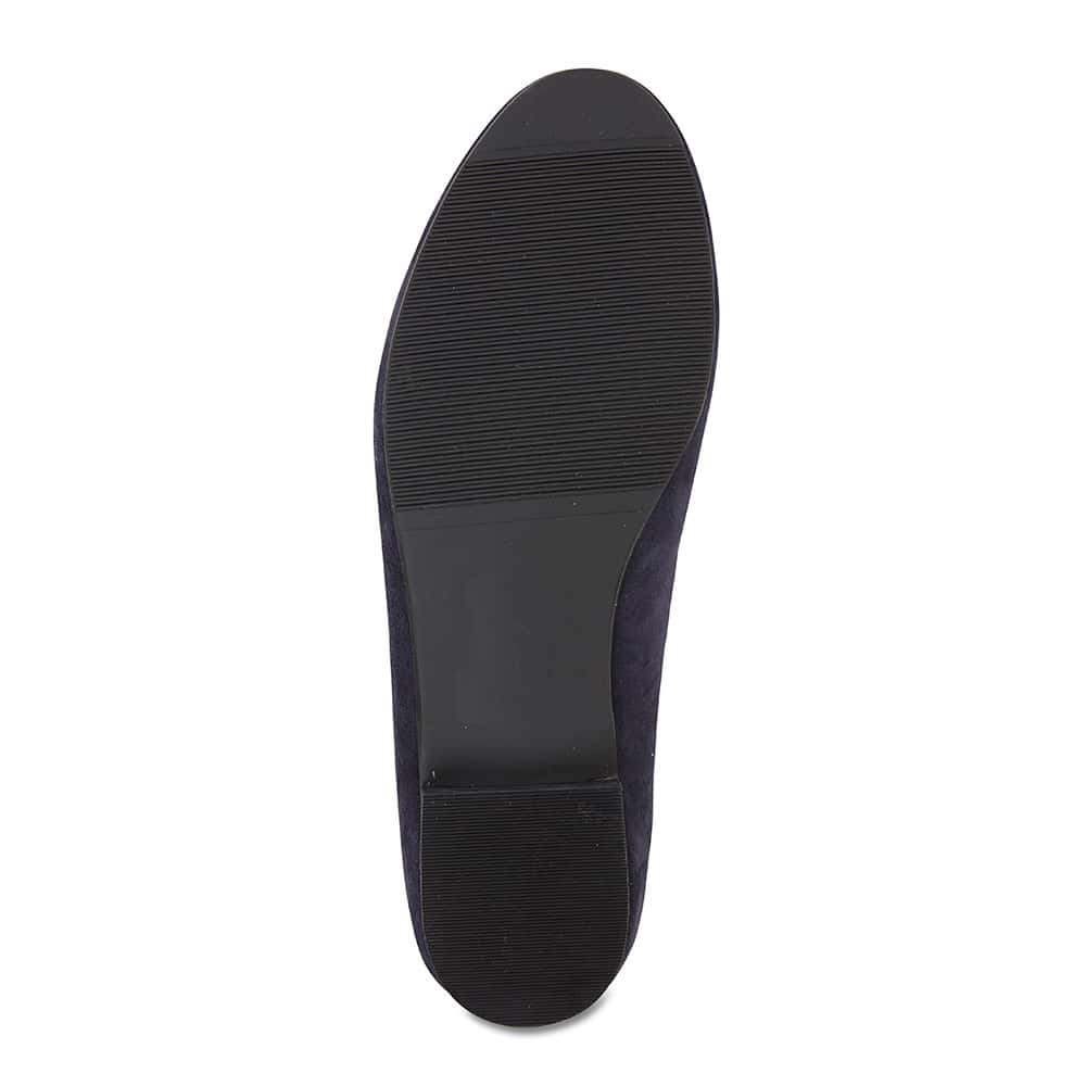 Taren Loafer in Navy Suede