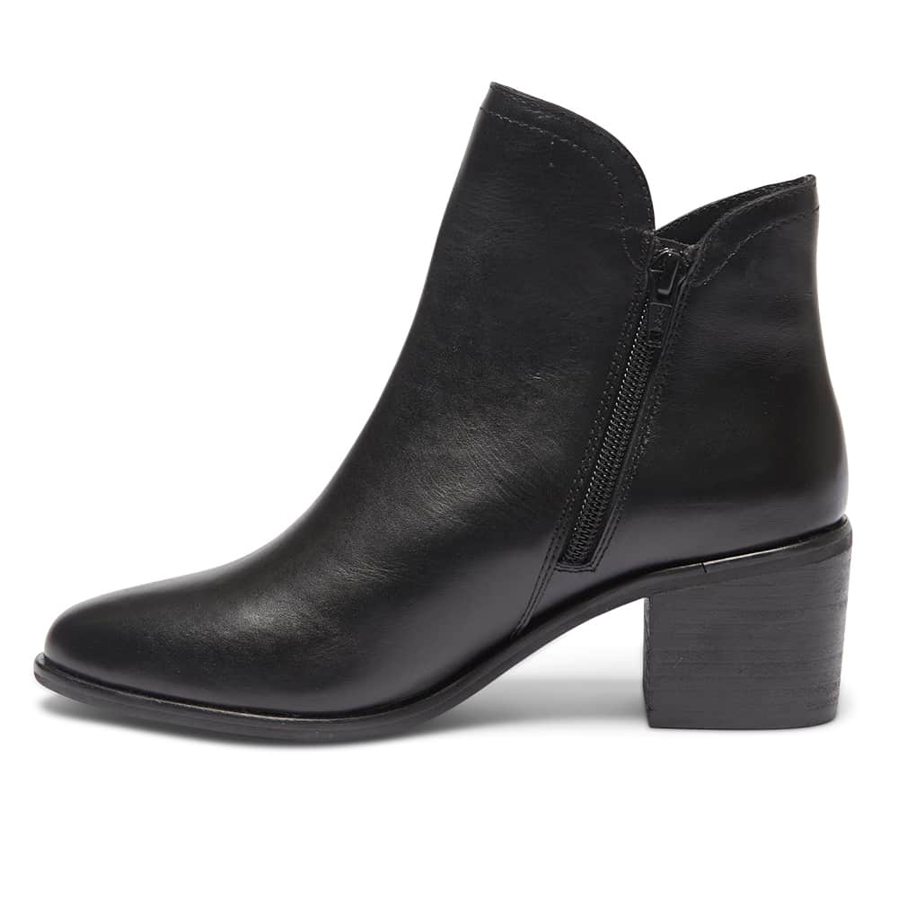 Tex Boot in Black Leather