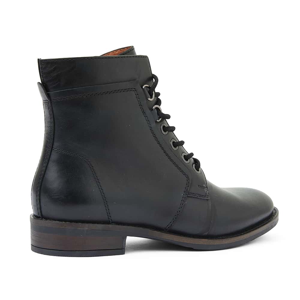 Tommy Boot in Black Leather