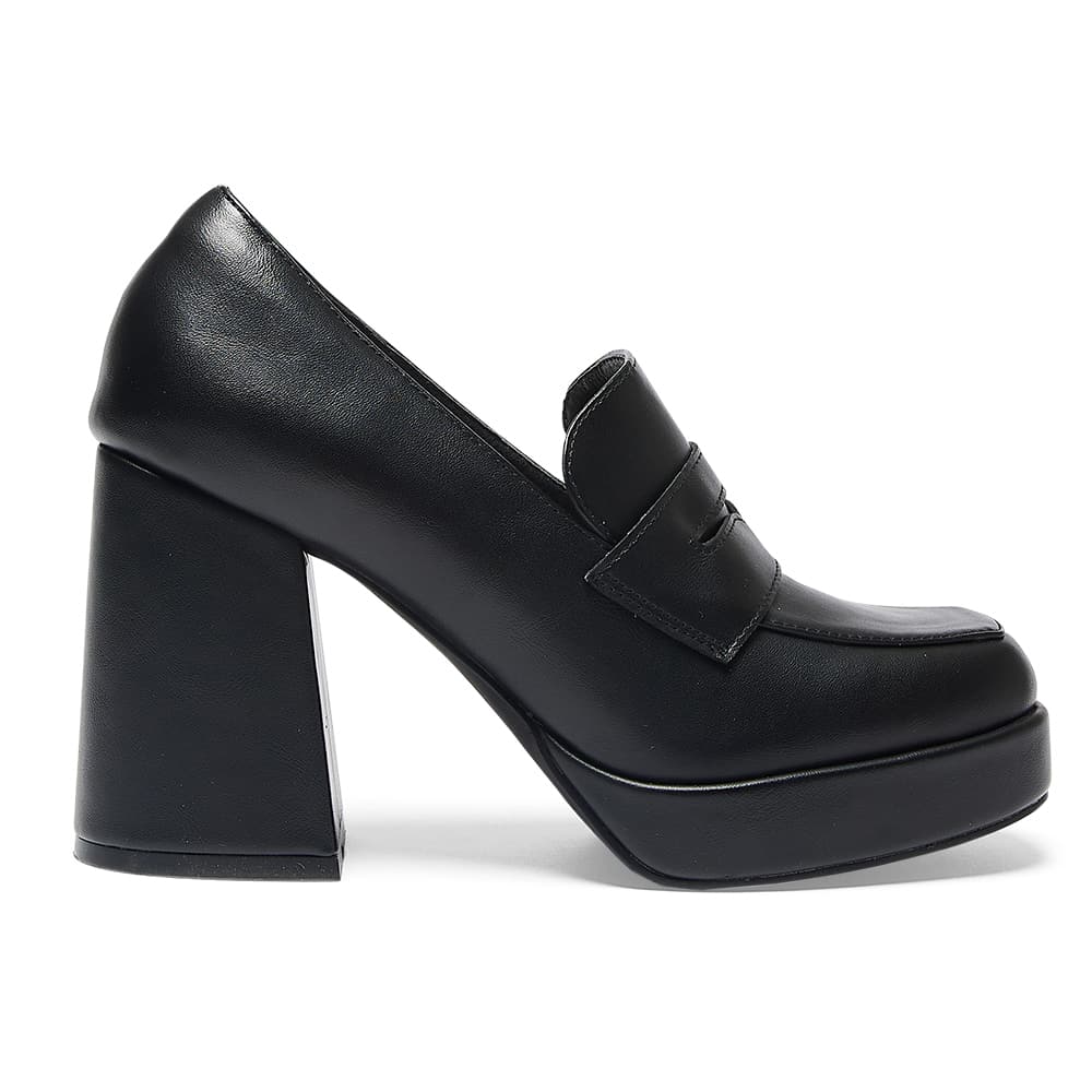 Tory Loafer in Black Smooth