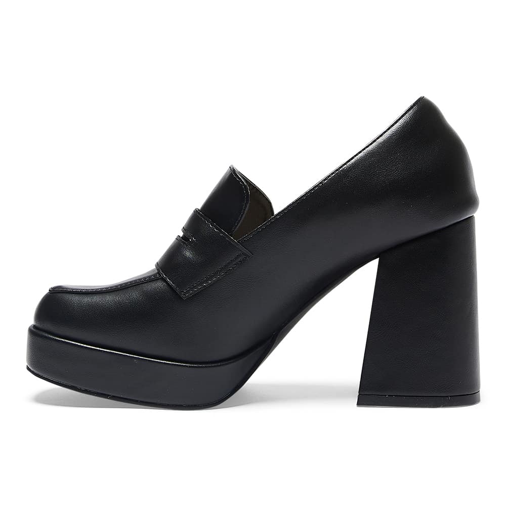 Tory Loafer in Black Smooth
