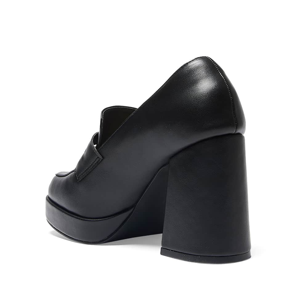 Tory Loafer in Black Smooth