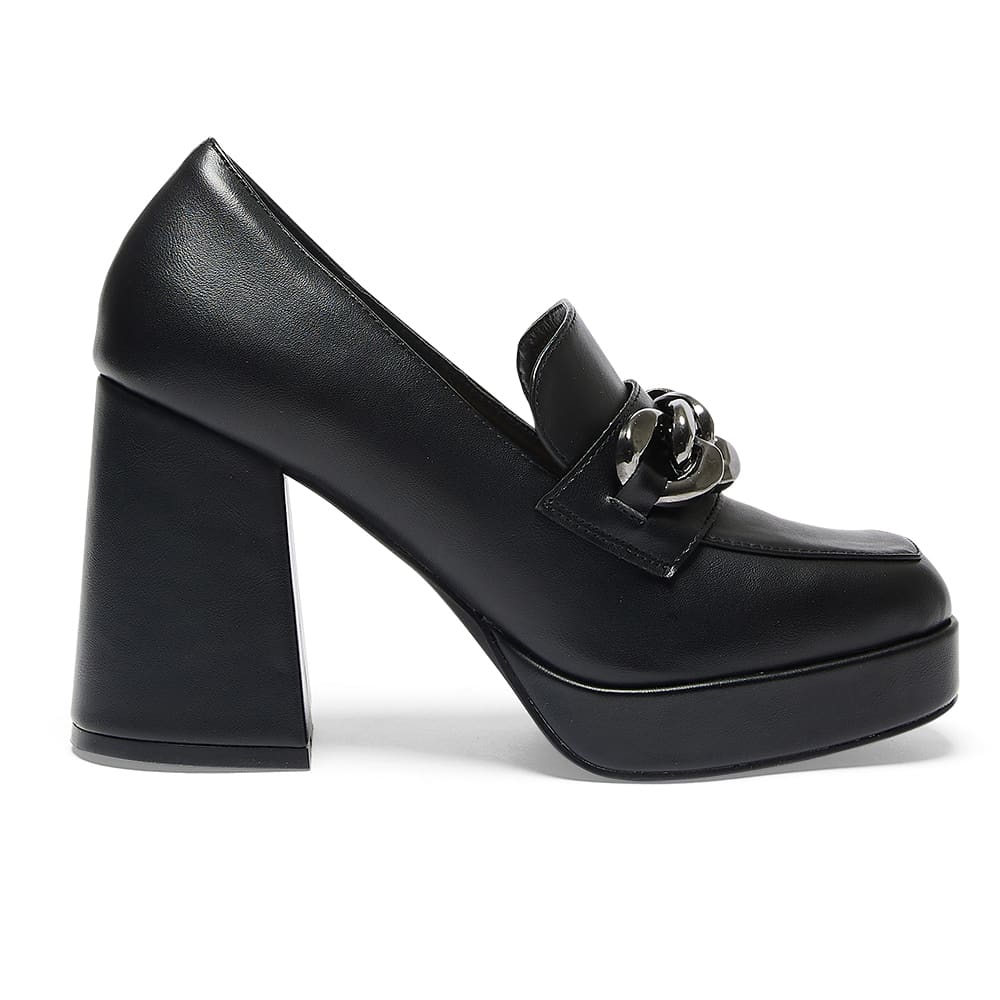 Trinity Loafer in Black Smooth