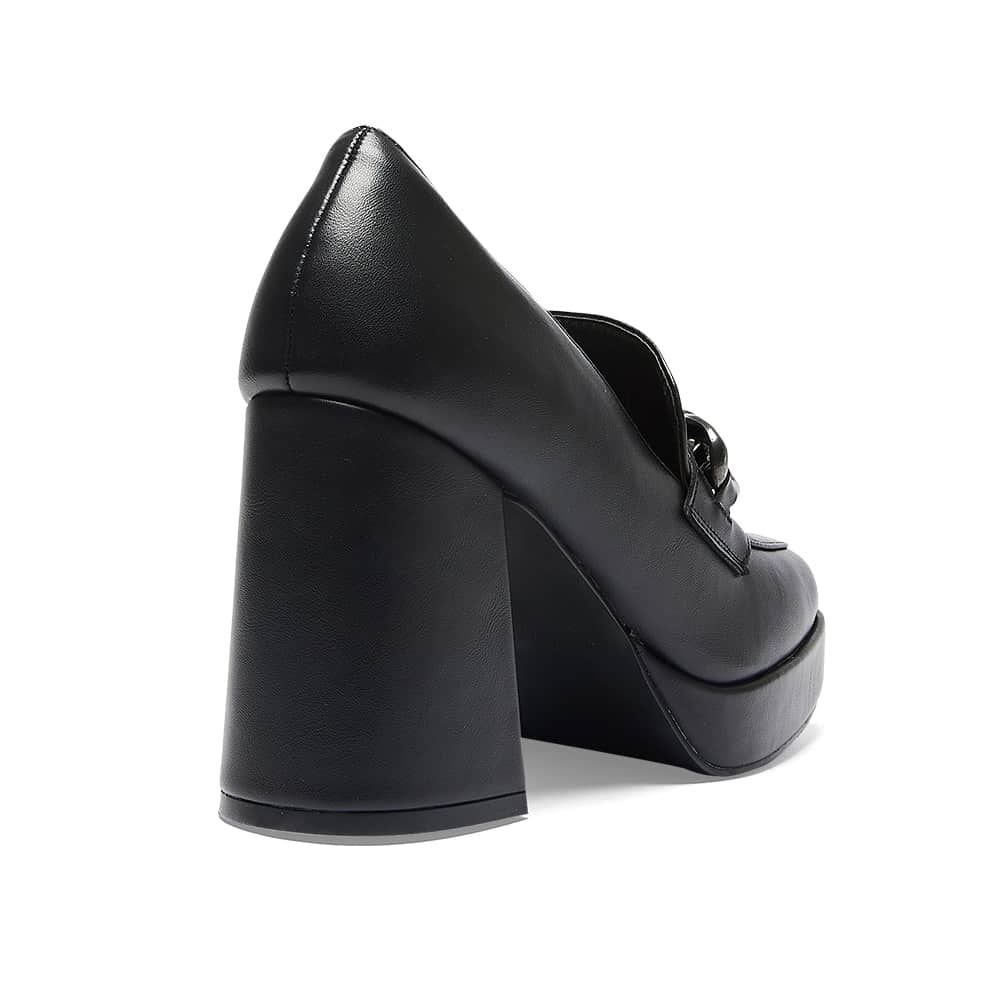 Trinity Loafer in Black Smooth