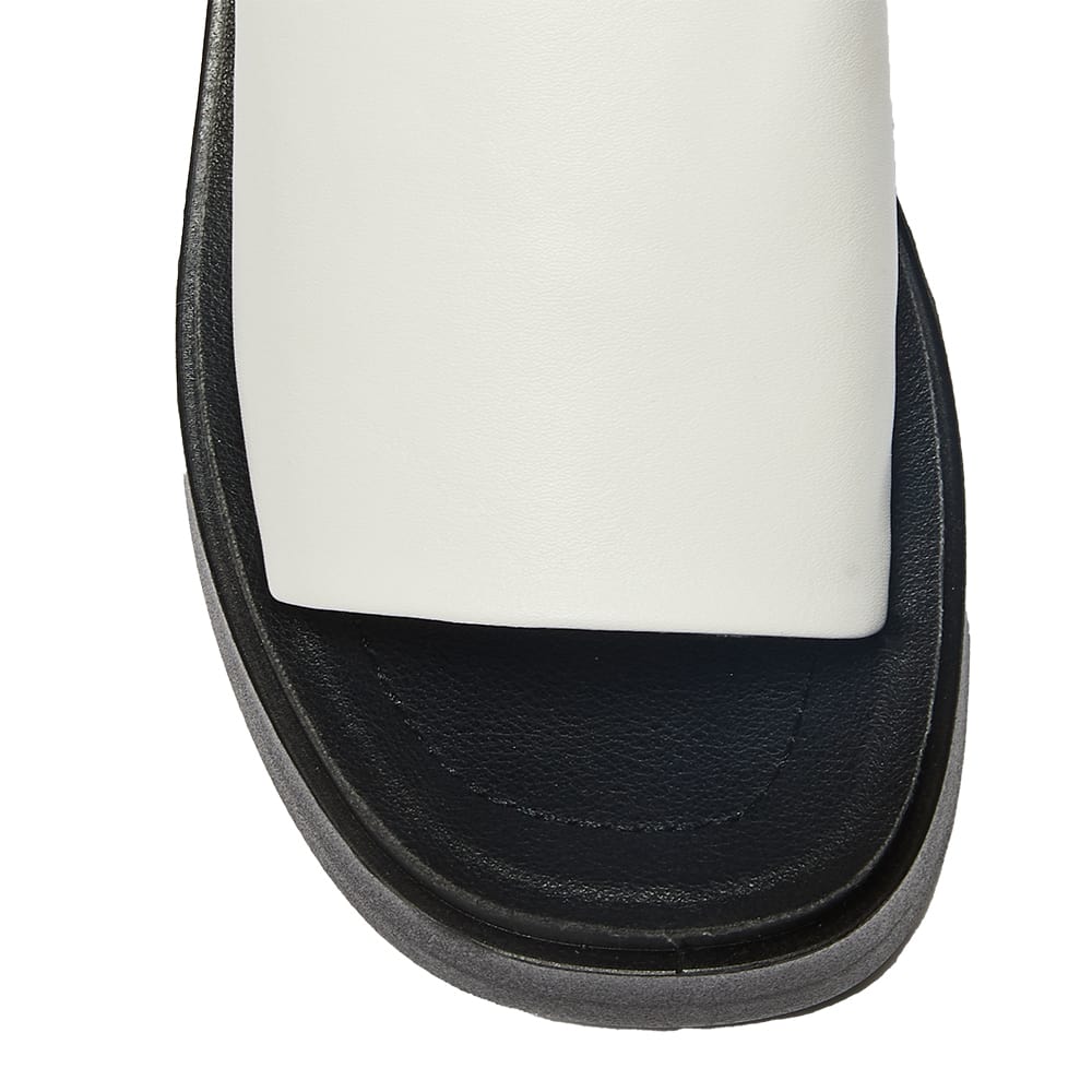 Vandel Slide in White Smooth