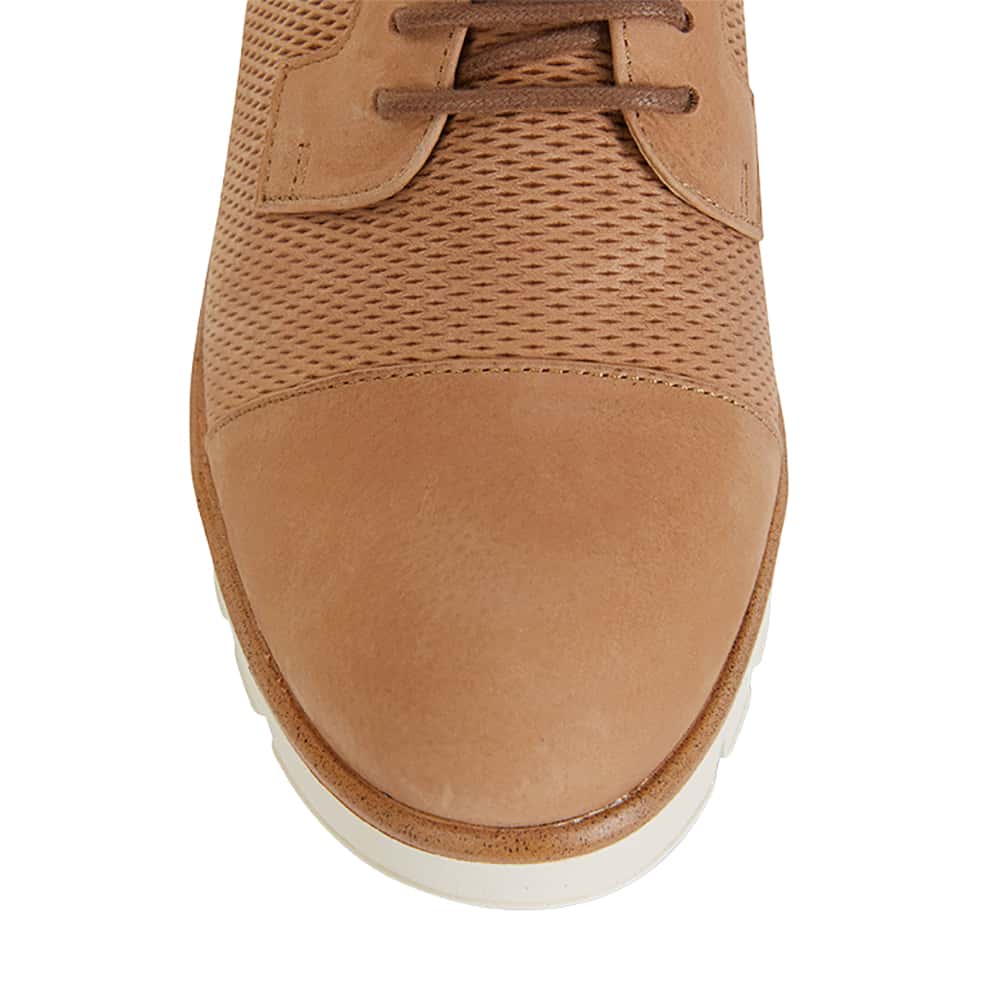 Vega Brogue in Tan Nubuck