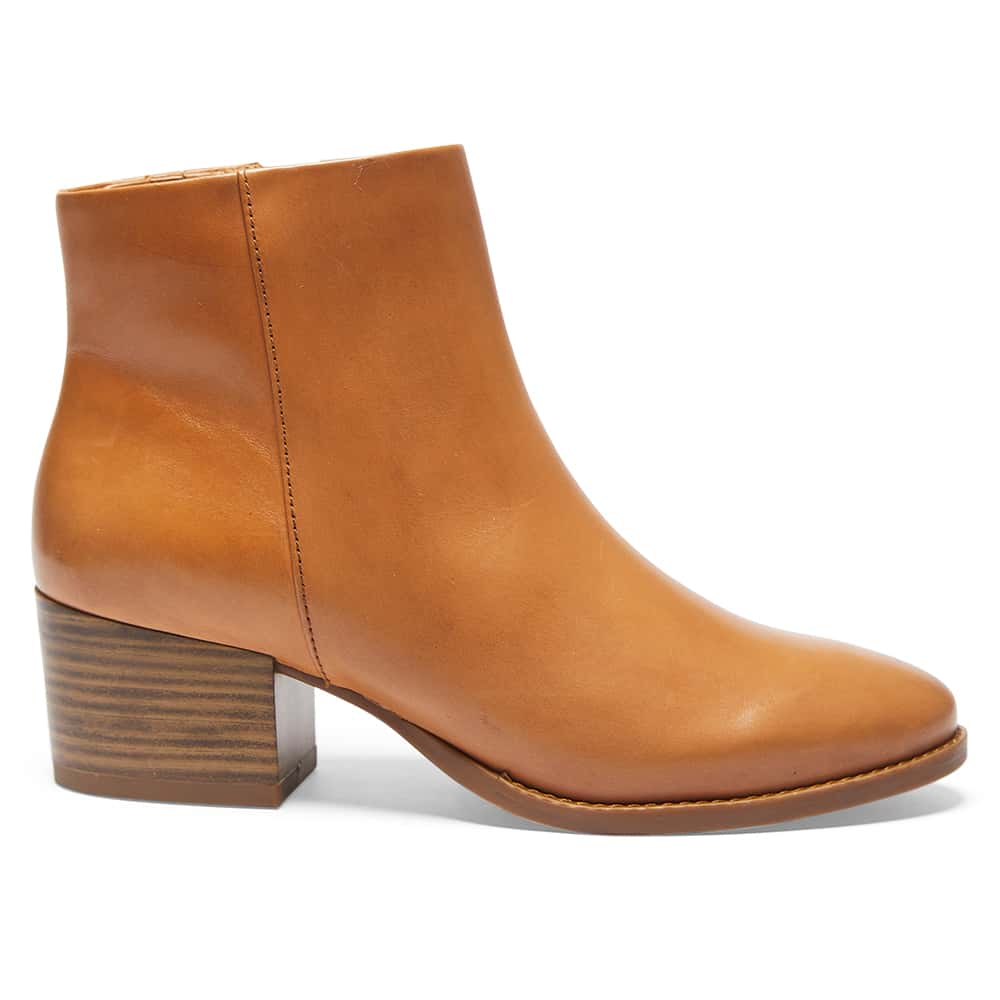 Vera Boot in Tan Leather Sandler Shoe HQ