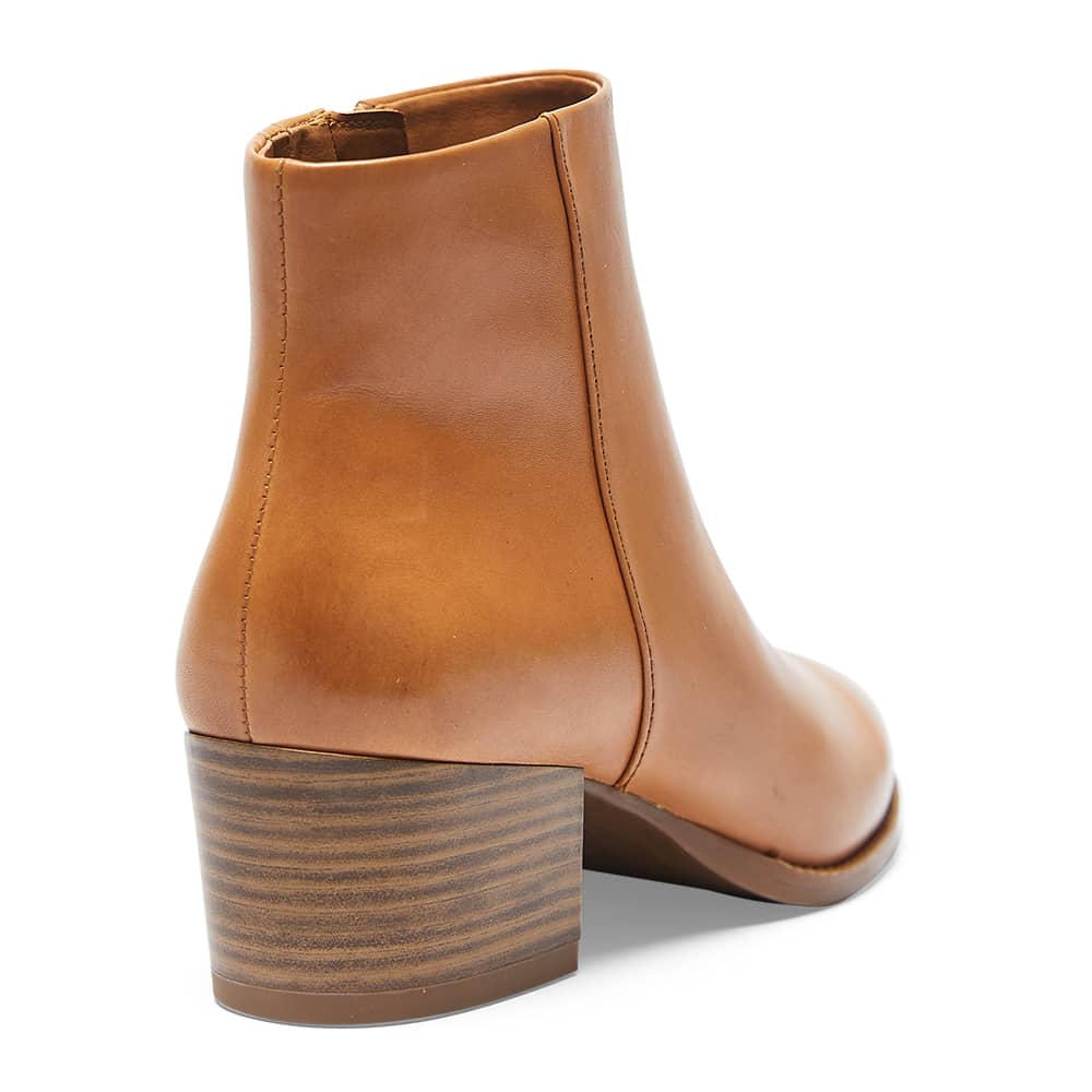 Vera Boot in Tan Leather Sandler Shoe HQ