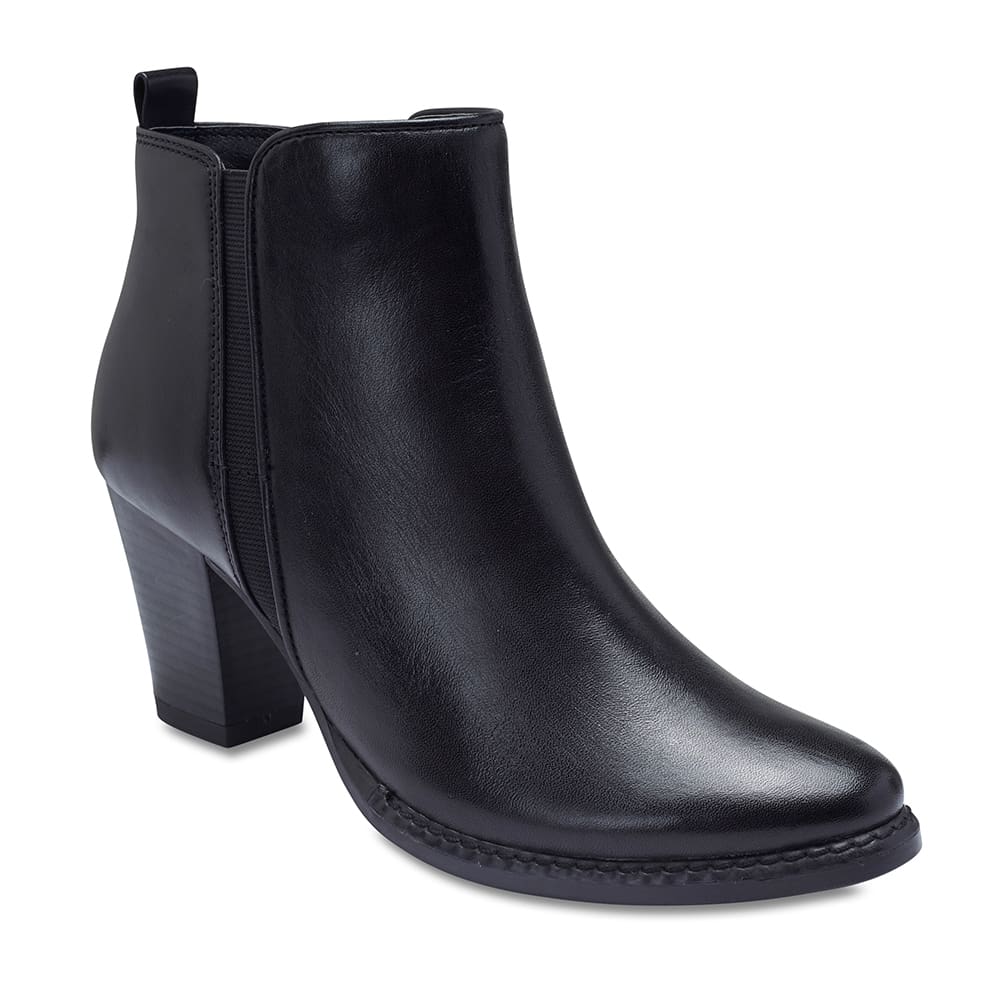 Yarra Boot in Black Leather