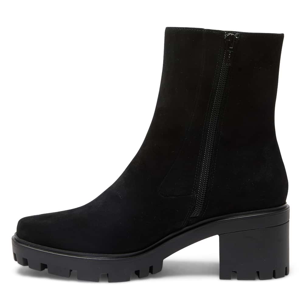 Zack Boot in Black Suede