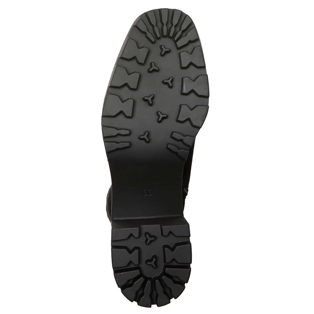 Zack Boot in Black Suede