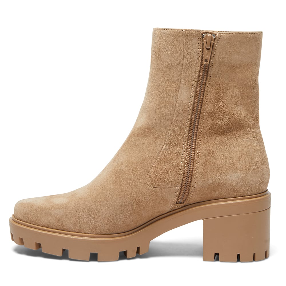 Zack Boot in Taupe Suede