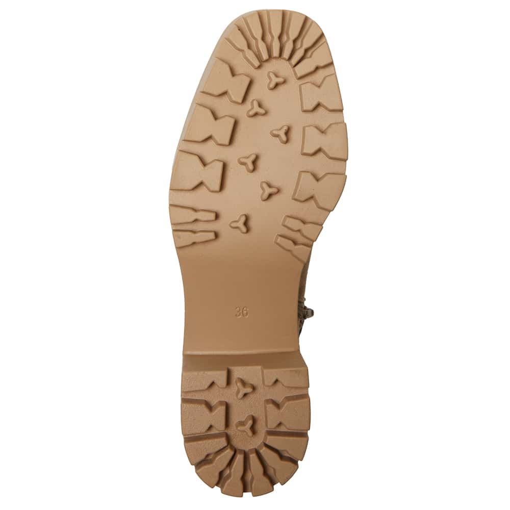 Zack Boot in Taupe Suede