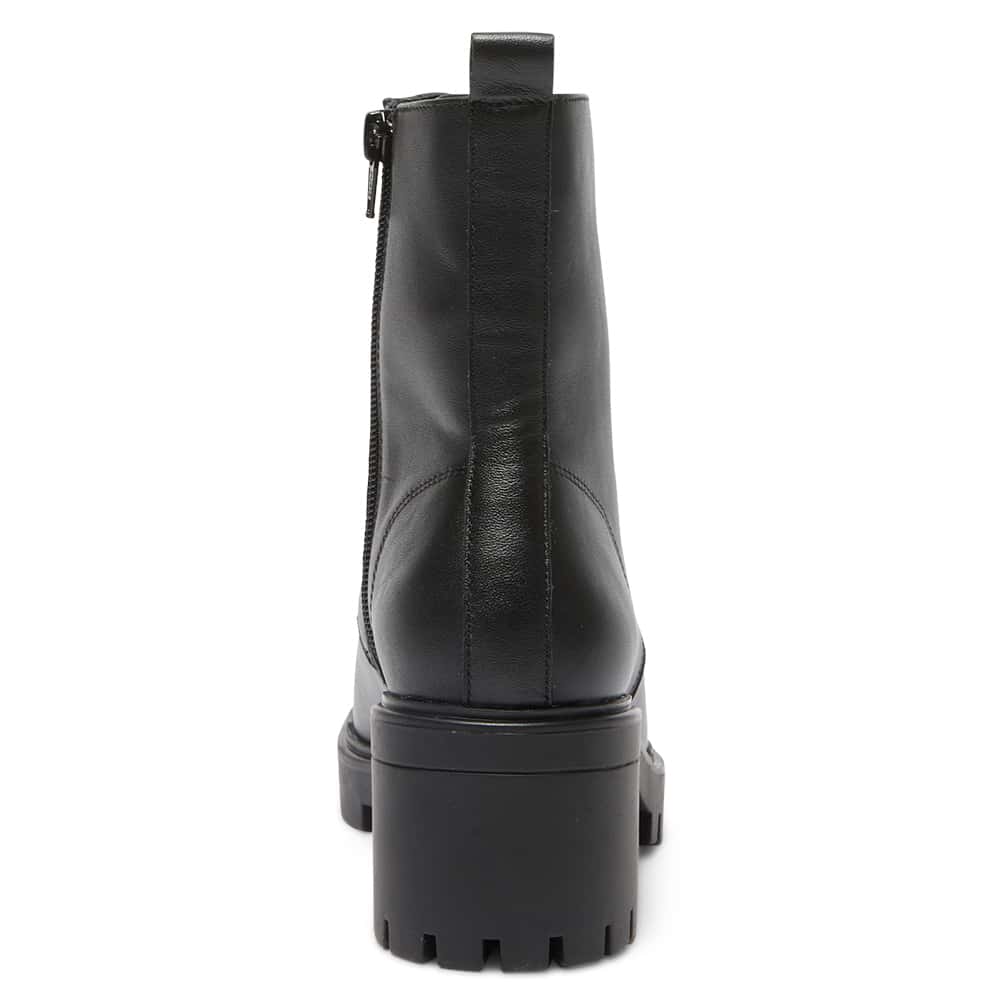 Zane Boot in Black Leather