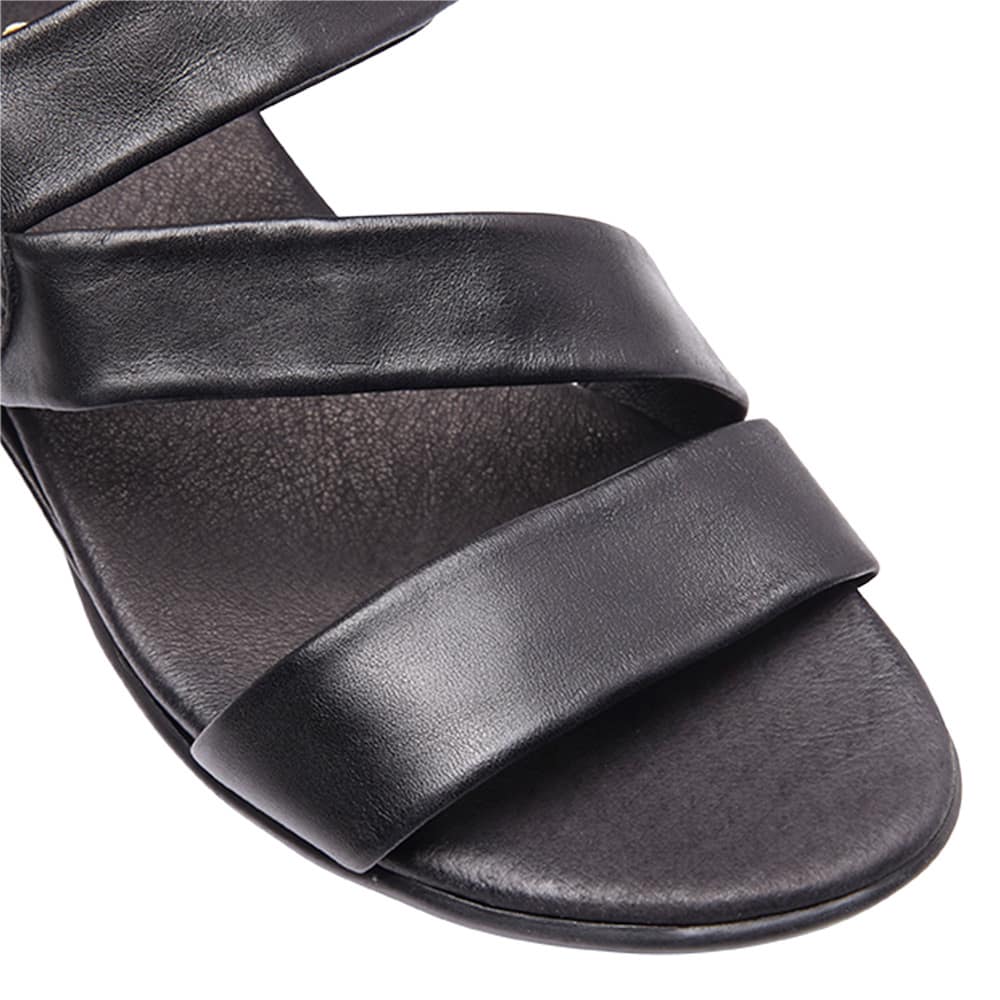 Caine Sandal in Black Leather