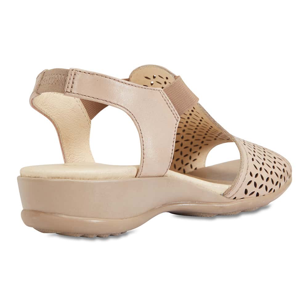 Champion Sandal in Neutral Leather