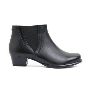 Wide Steps Delmar Boot in Black Leather