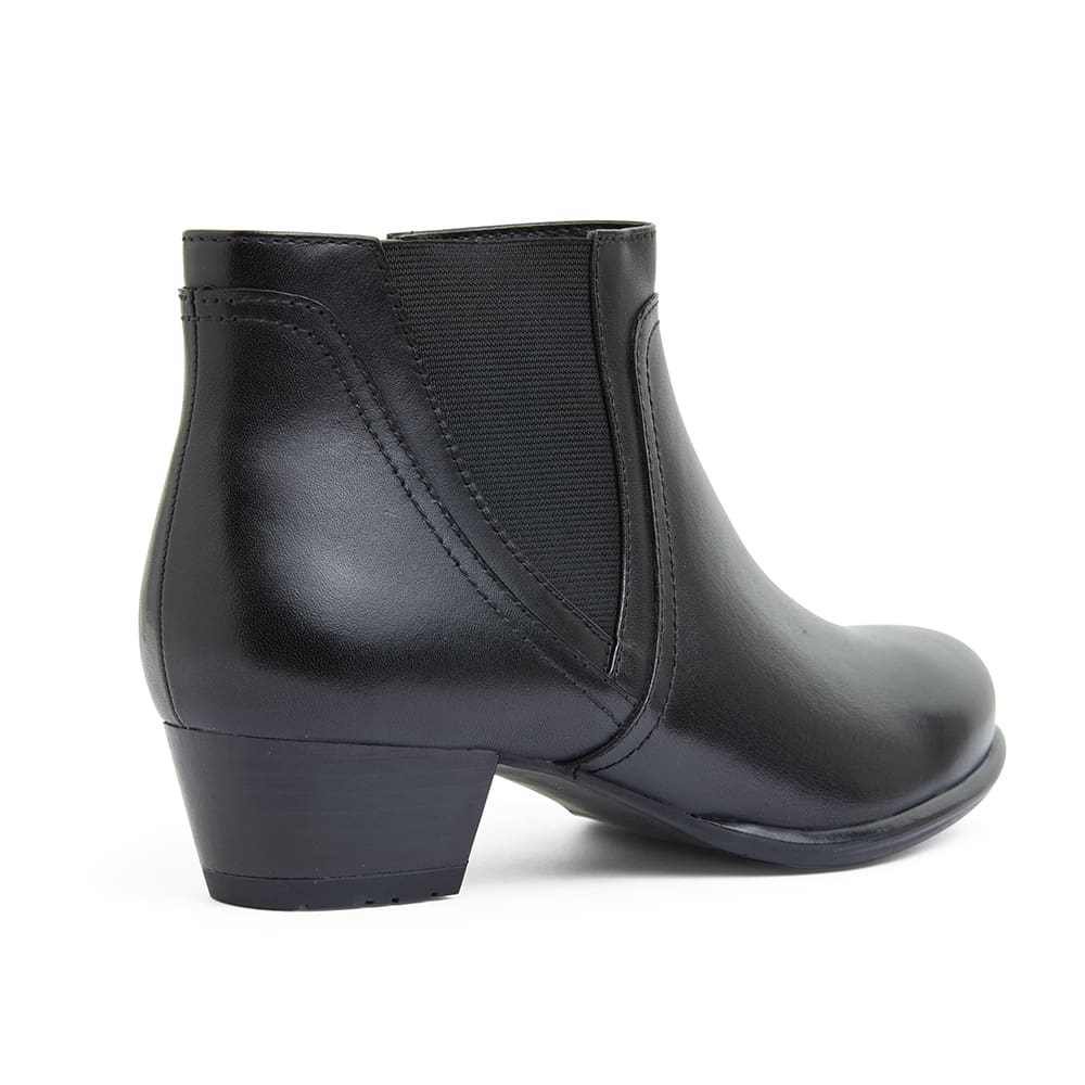 Delmar Boot in Black Leather