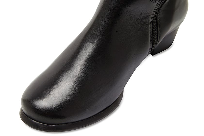 Diego Boot in Black Leather
