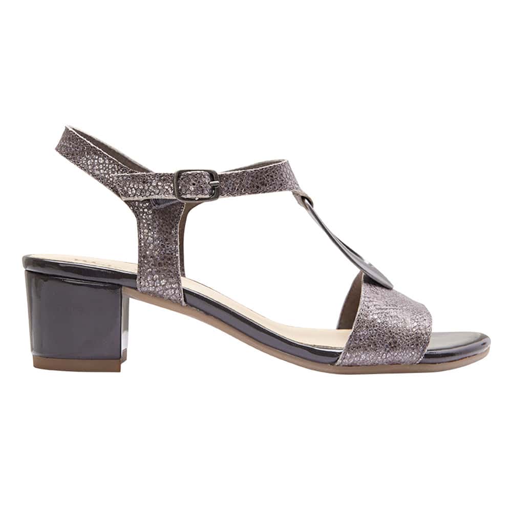 Eileen Heel in Metallic Leather