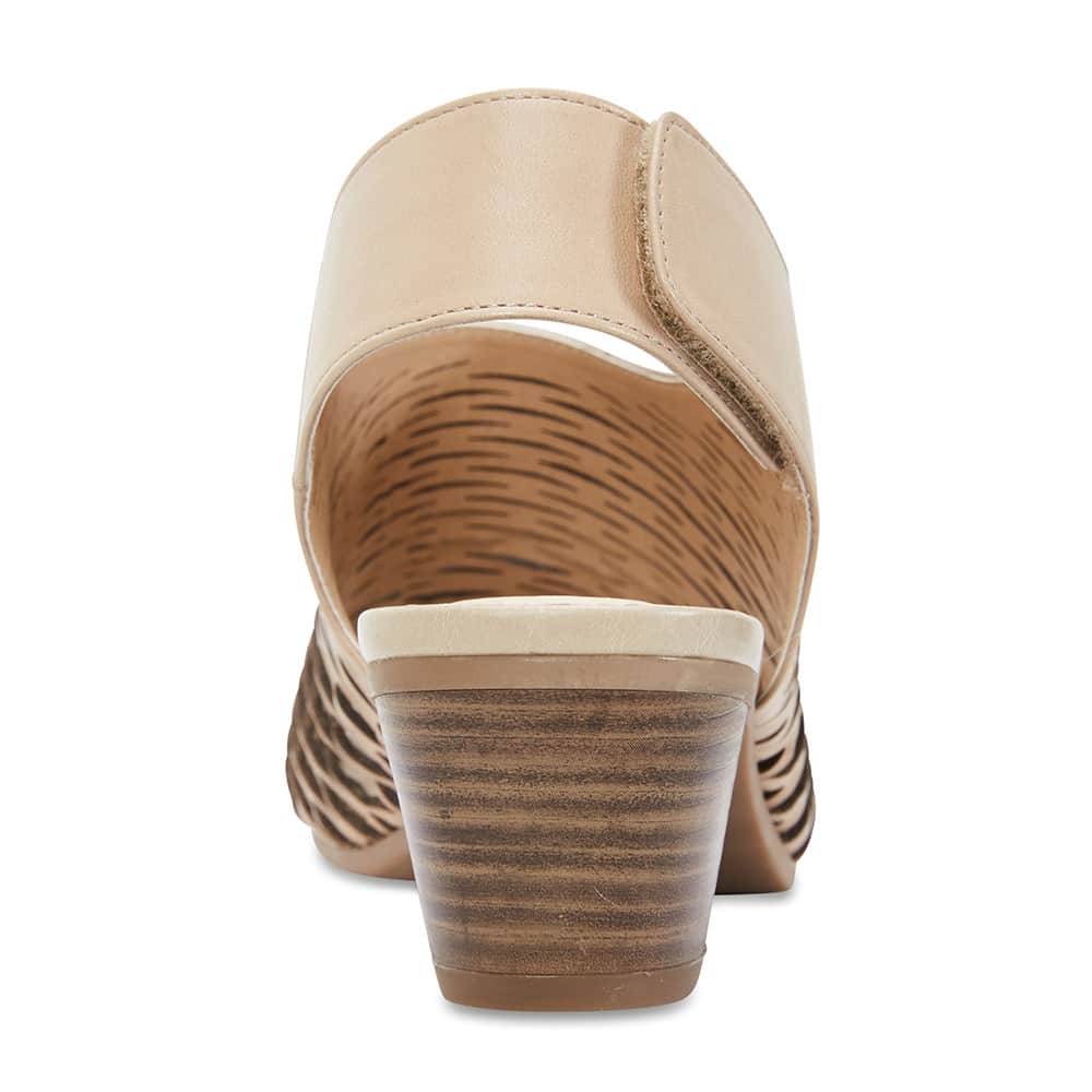Etch Heel in Neutral Leather