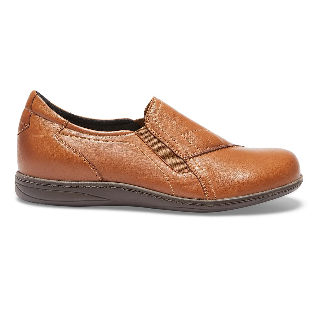 Latrobe Loafer in Mid Brown Leather