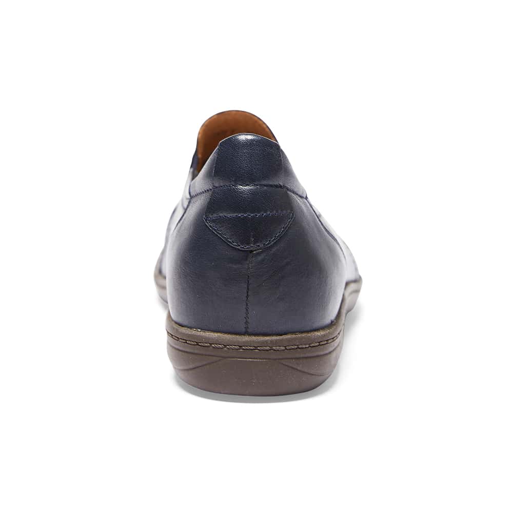 Latrobe Loafer in Navy Leather
