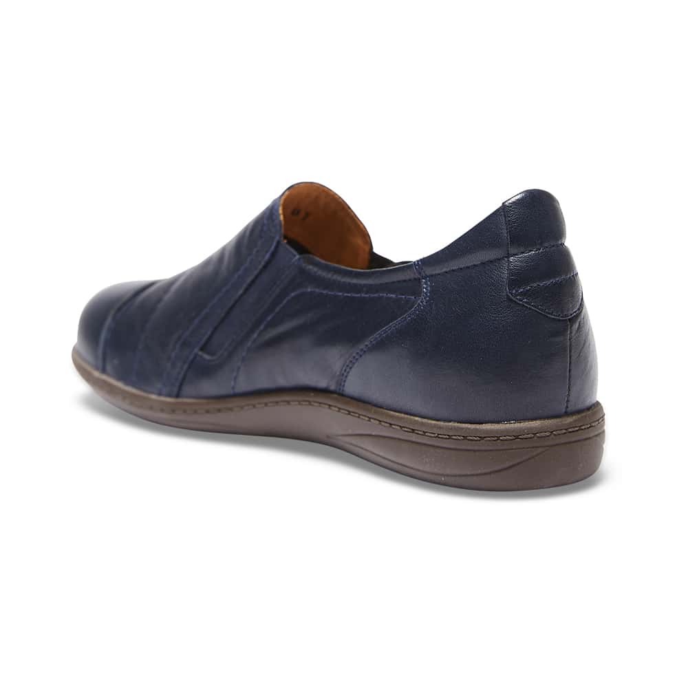 Latrobe Loafer in Navy Leather