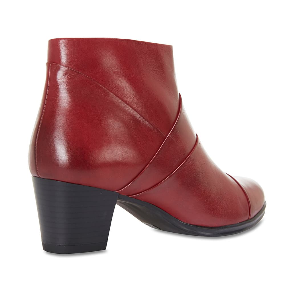 Marvin Boot in Red Leather