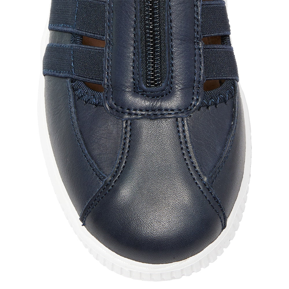 Newport Sneaker in Navy Leather
