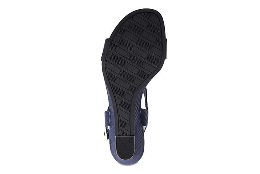 Nolan Heel in Navy Fabric