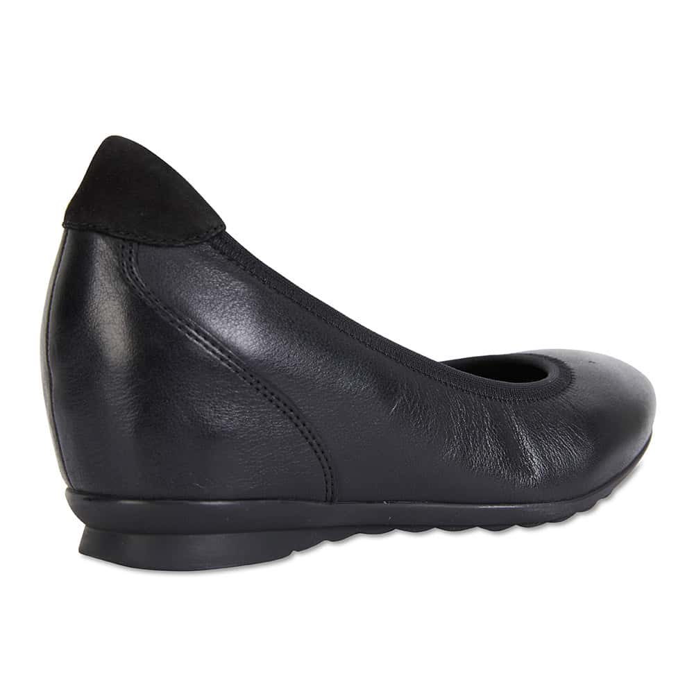 Norah Heel in Black Leather