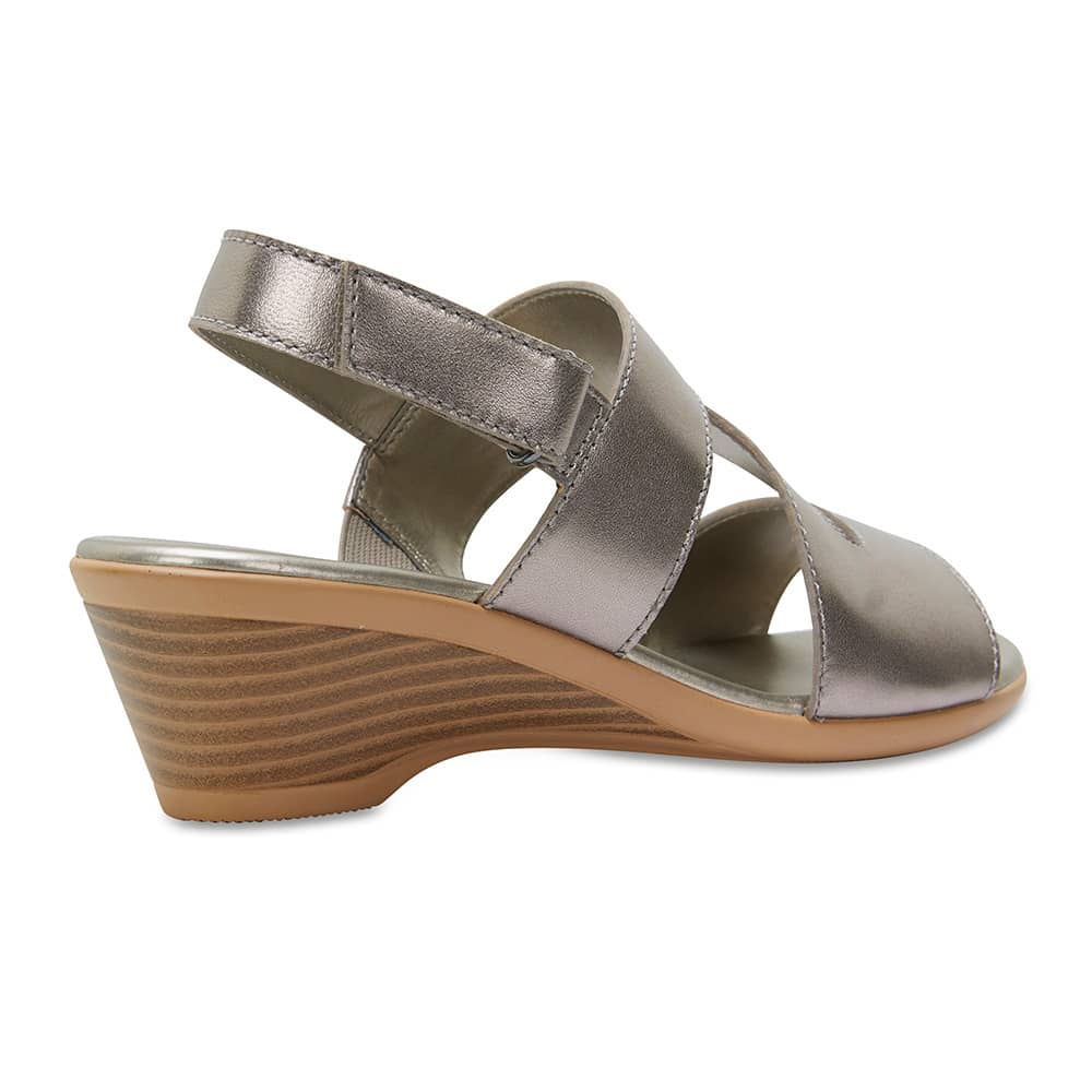 Orchid Heel in Pewter Leather