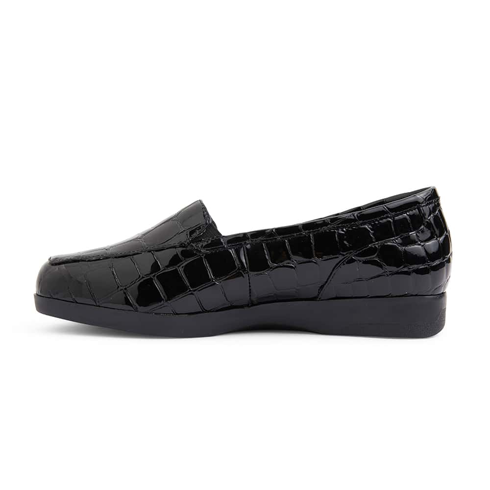 Verse Loafer in Black Patent