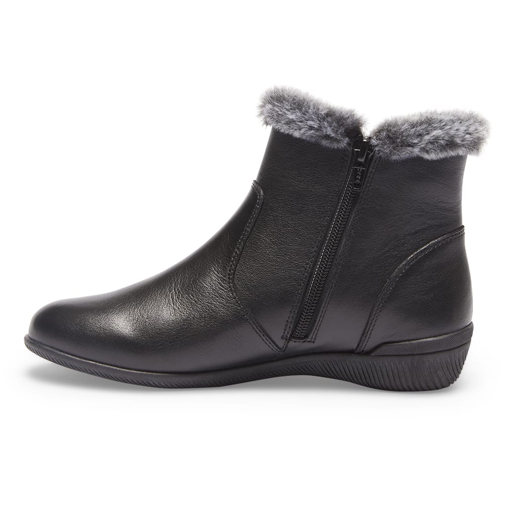 Willow Boot in Black Leather